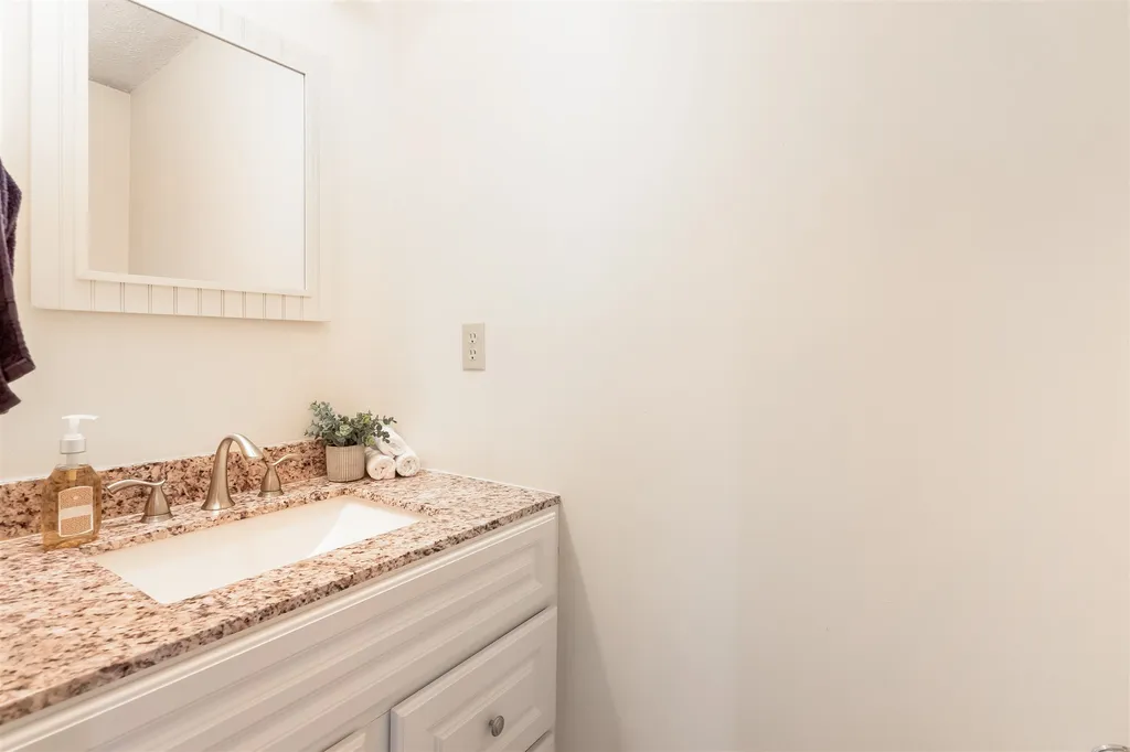 453 Westview Circle Williston VT 05495