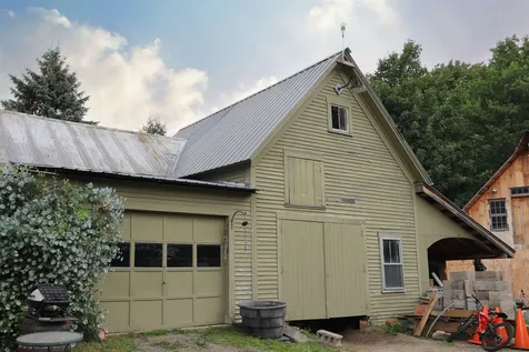 127 Peacham Road Danville VT 05828