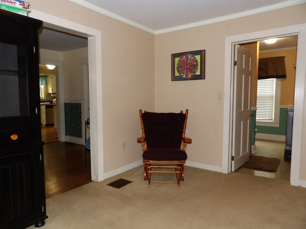 57 Lancaster Street Franklin NH 03235