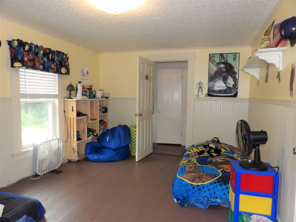 57 Lancaster Street Franklin NH 03235