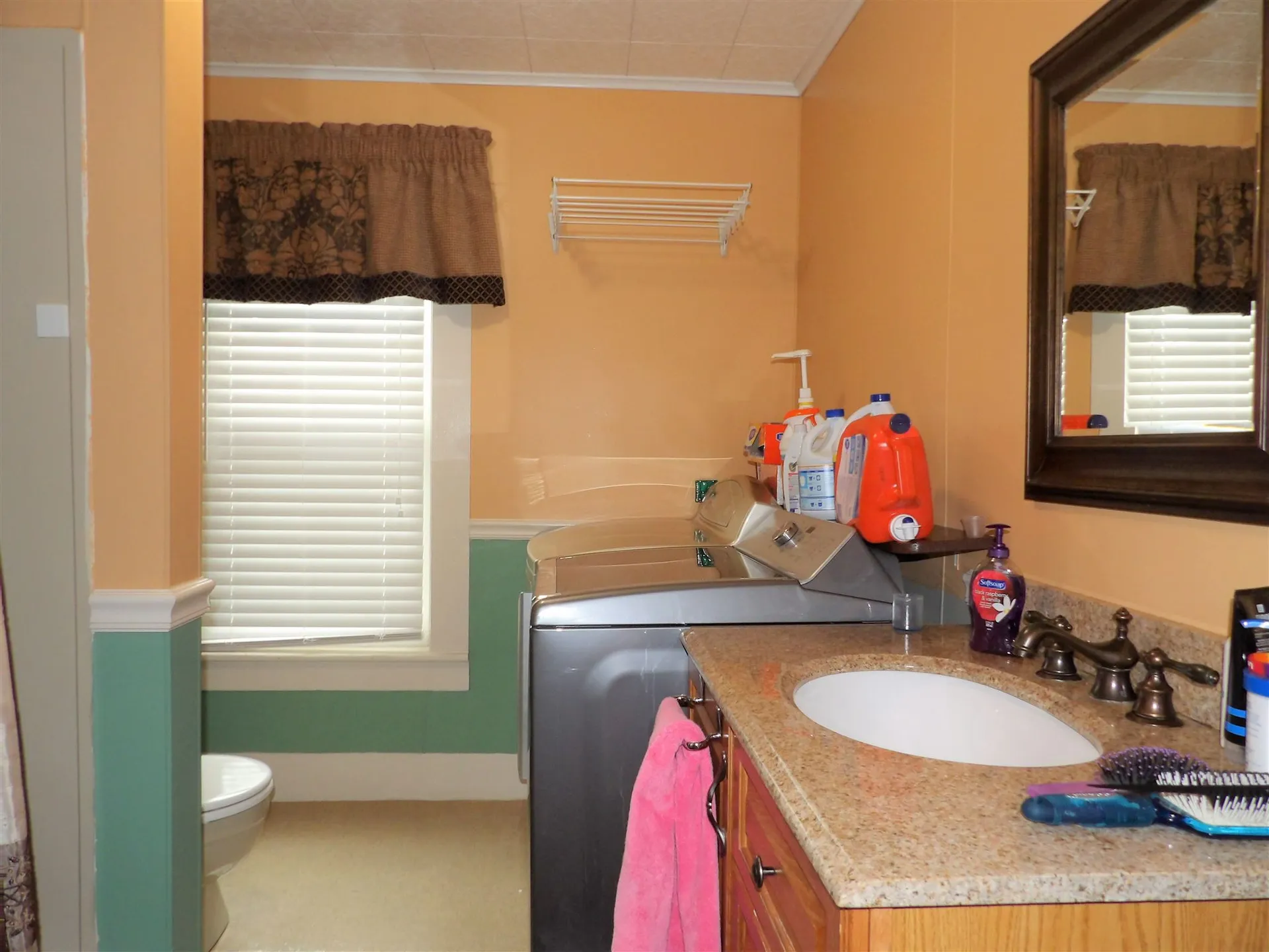 57 Lancaster Street Franklin NH 03235