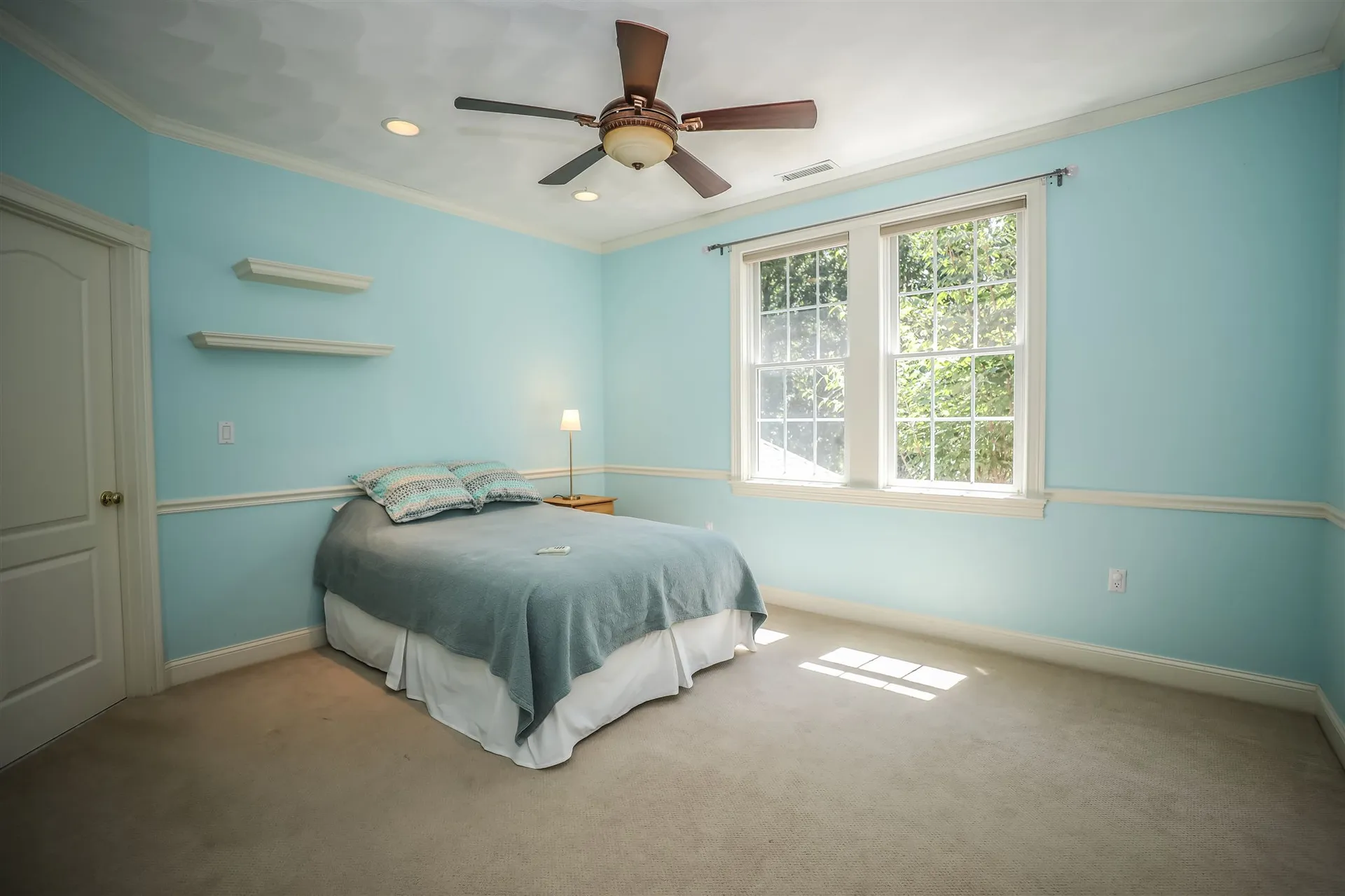15 Floral Street Windham NH 03087