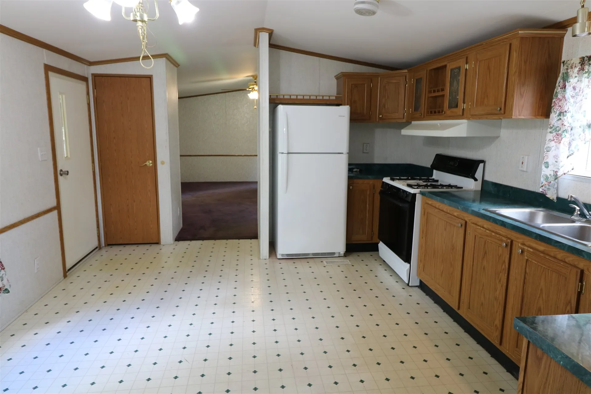 55 Delta Drive Jaffrey NH 03452
