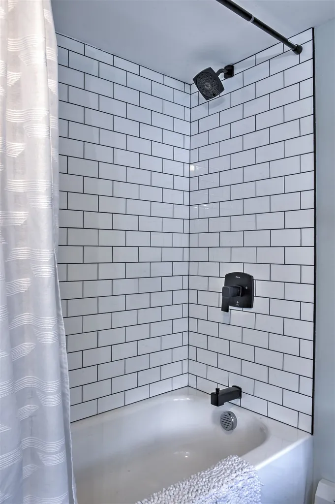 112 Willard Hill Road Harrisville NH 03450