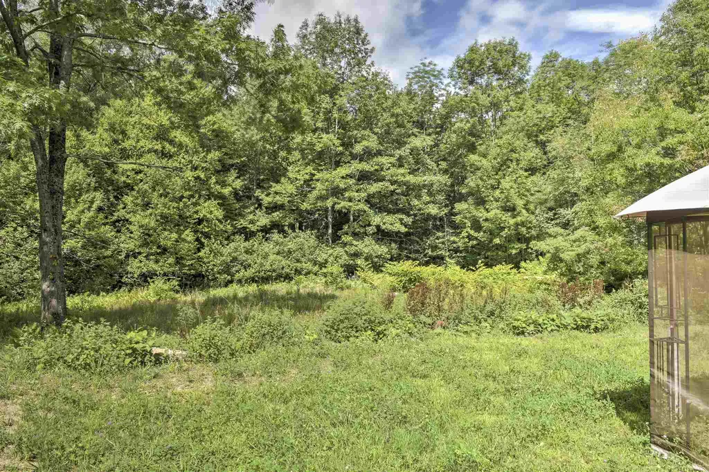 112 Willard Hill Road Harrisville NH 03450
