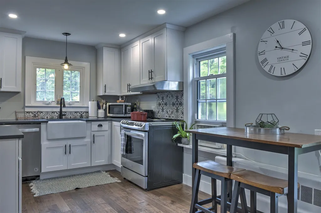 112 Willard Hill Road Harrisville NH 03450