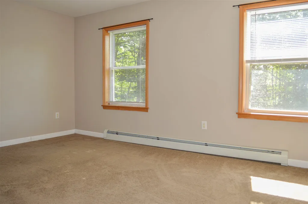 648 Tigola Trail Stoddard NH 03464