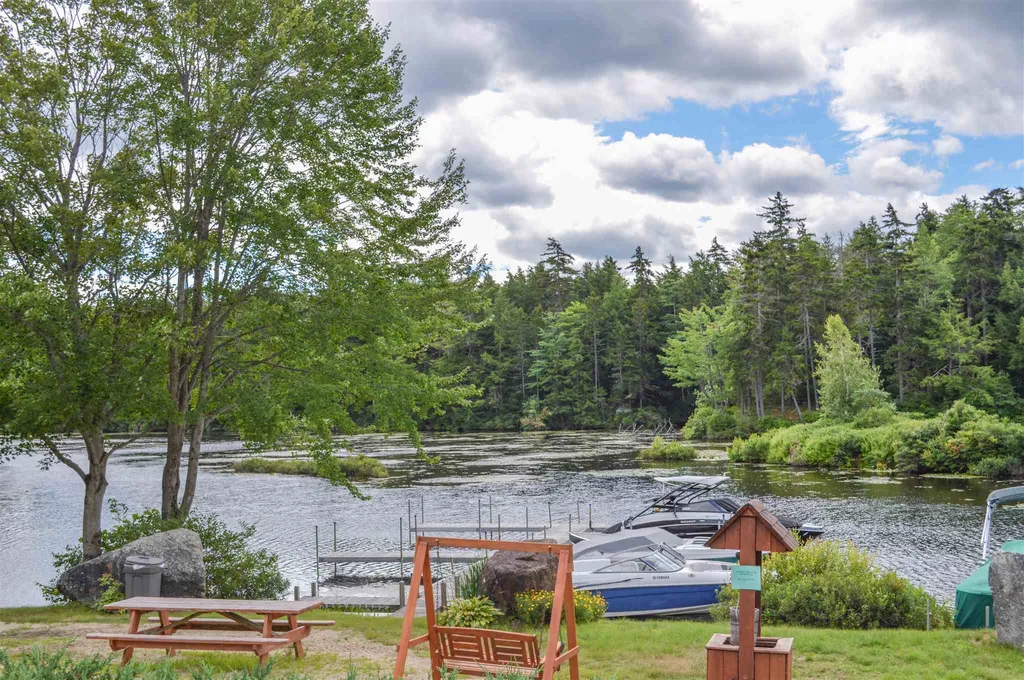 648 Tigola Trail Stoddard NH 03464