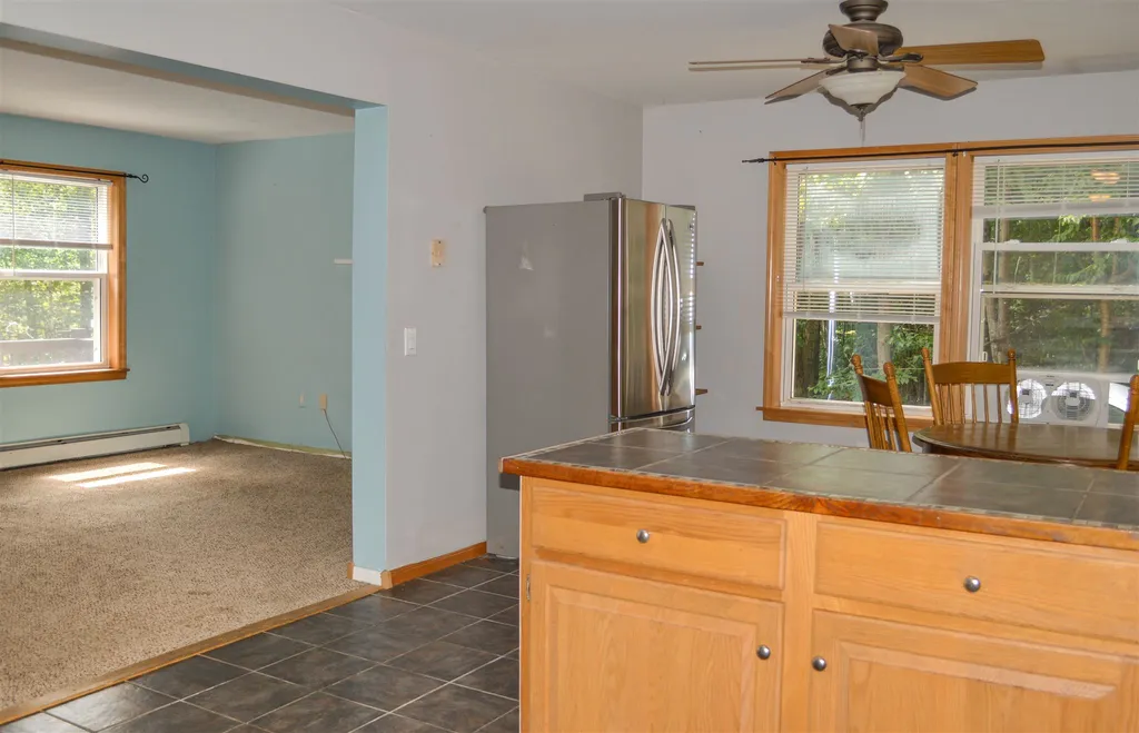 648 Tigola Trail Stoddard NH 03464
