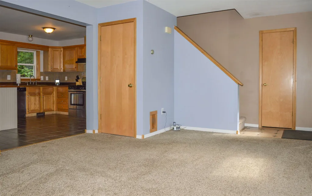 648 Tigola Trail Stoddard NH 03464
