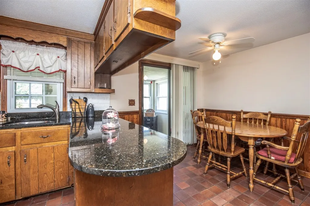 12 Bulova Drive Nashua NH 03060