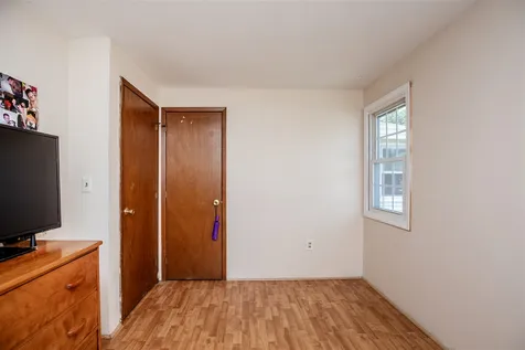 12 Bulova Drive Nashua NH 03060