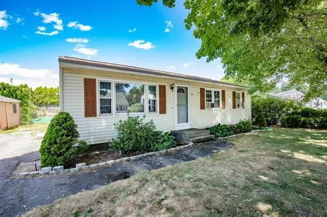 12 Bulova Drive Nashua NH 03060
