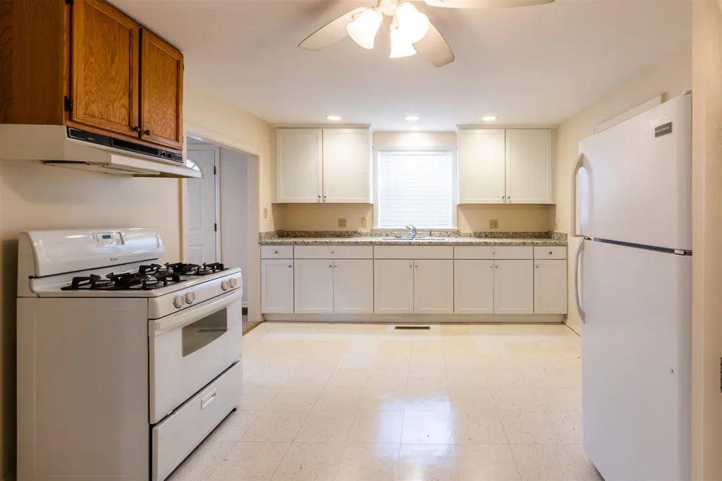 3-5 Markar Street Nashua NH 03060