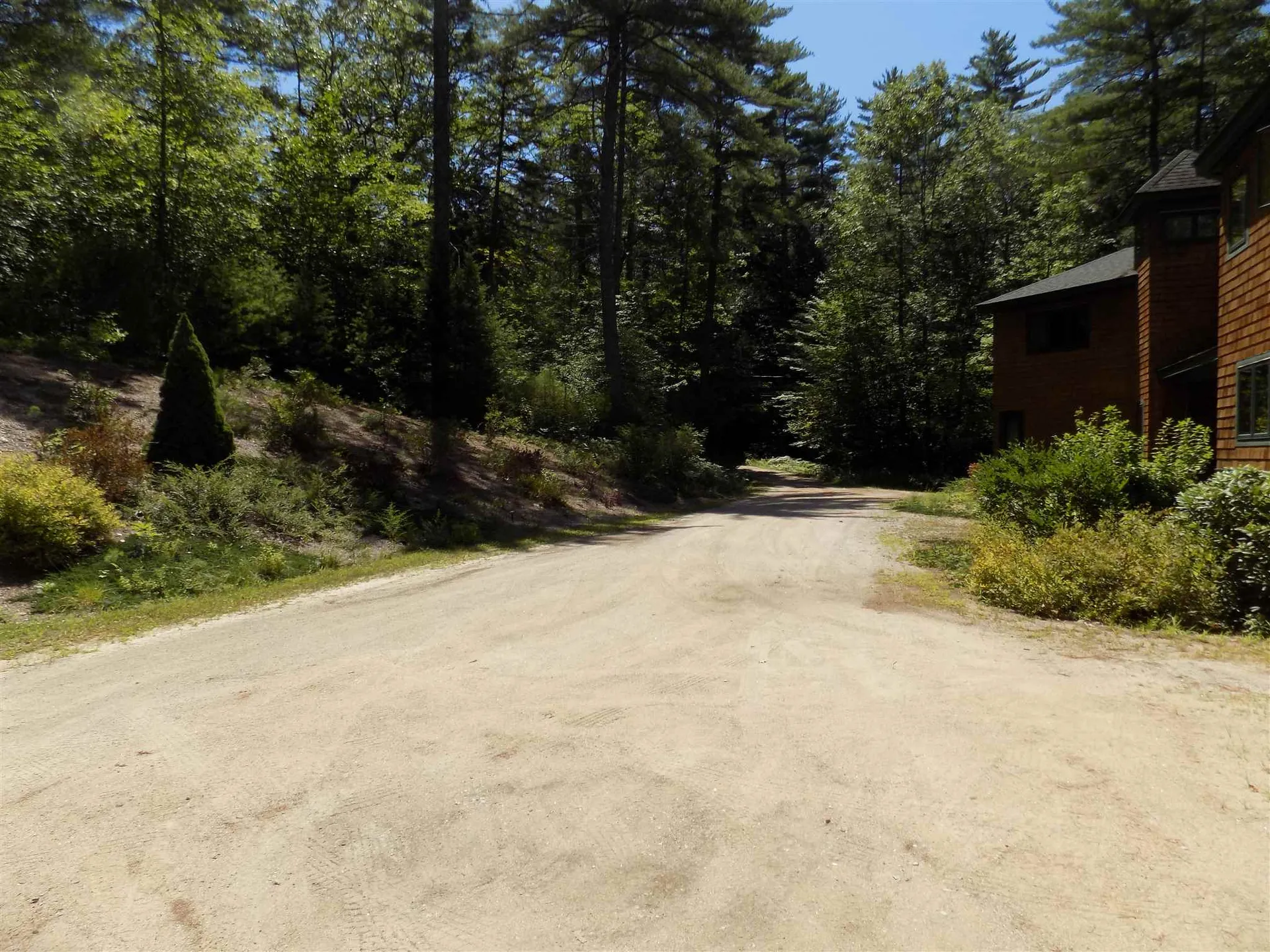 16 Snow Lane Madison NH 03875