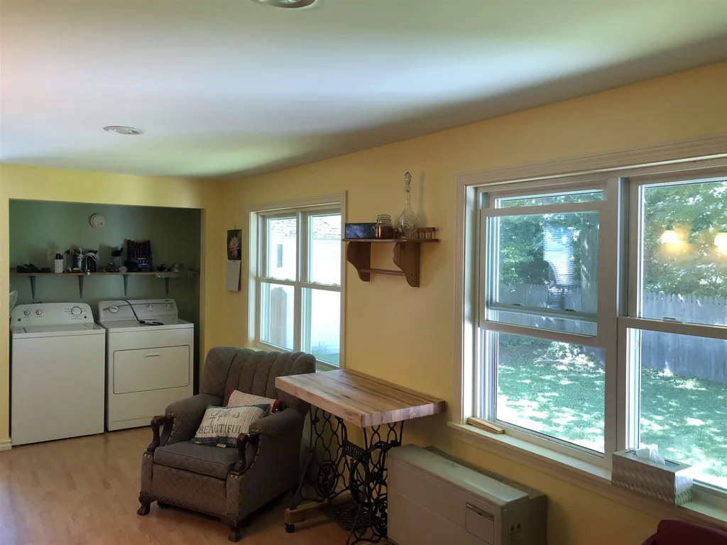 59 Oak Street Newport City VT 05855