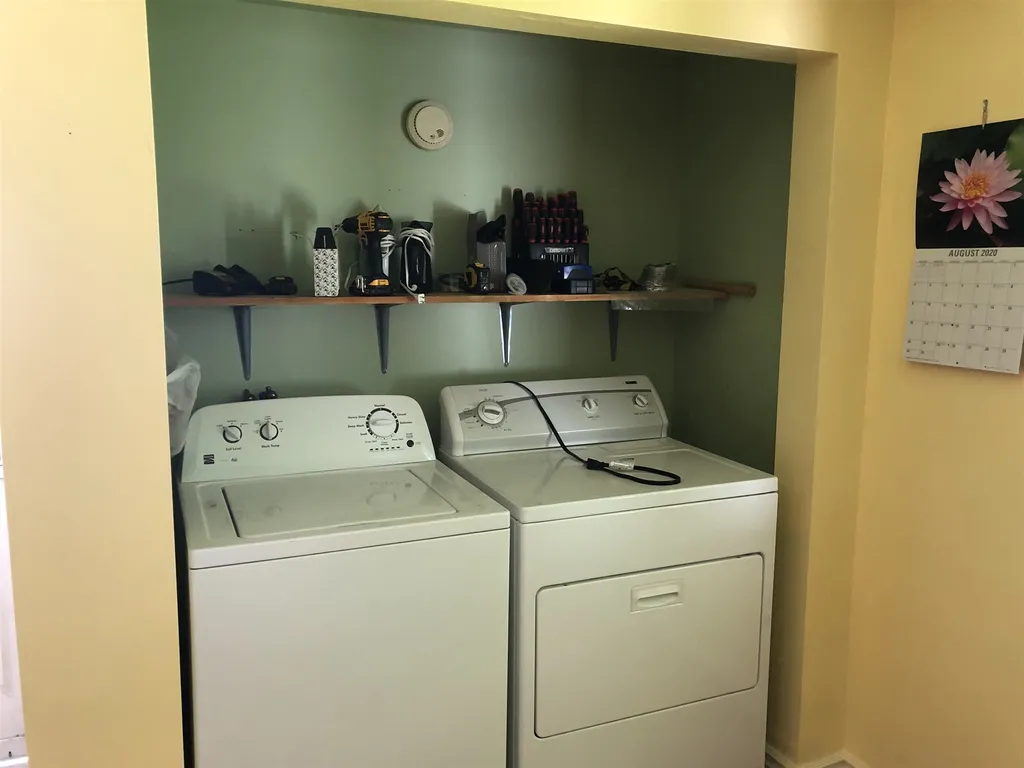 59 Oak Street Newport City VT 05855