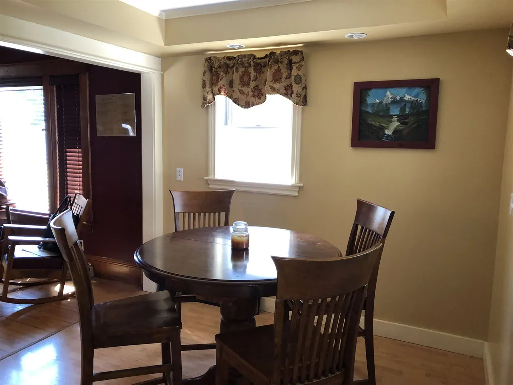 59 Oak Street Newport City VT 05855