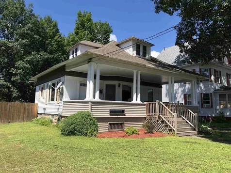 59 Oak Street Newport City VT 05855