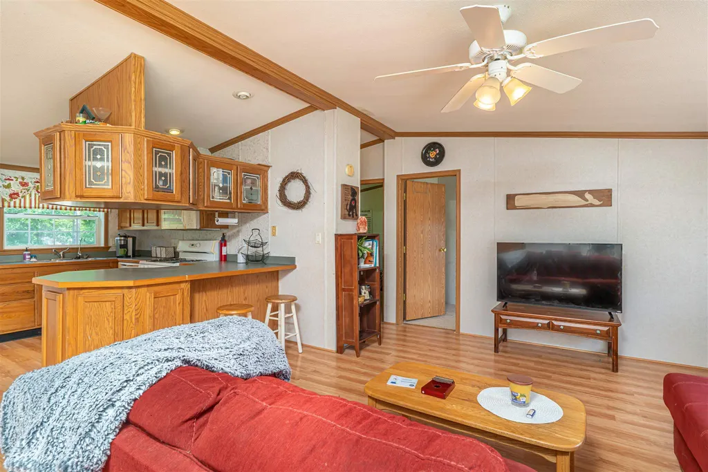 121 Spruce Drive Farmington NH 03835