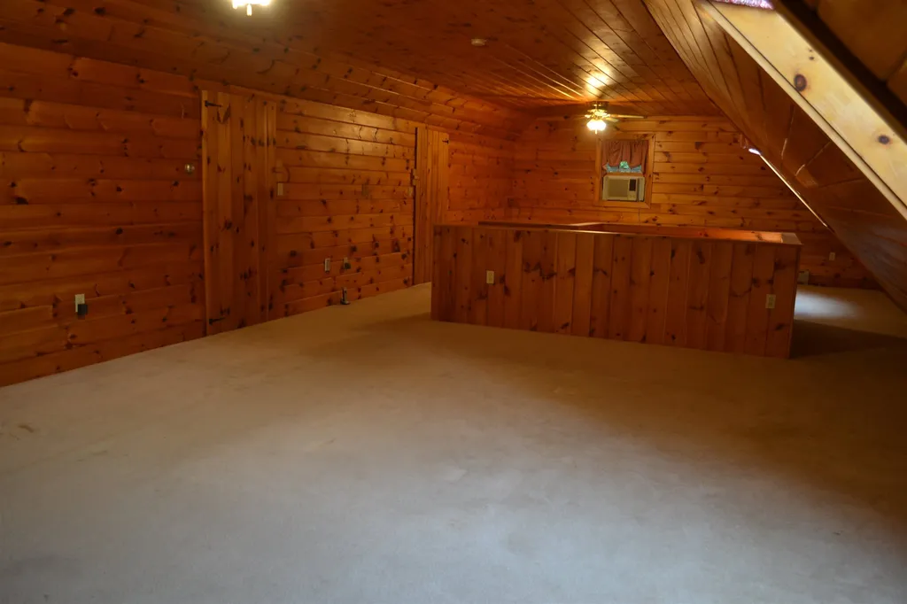 27 Moulton Drive Londonderry NH 03053