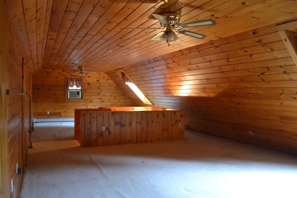 27 Moulton Drive Londonderry NH 03053