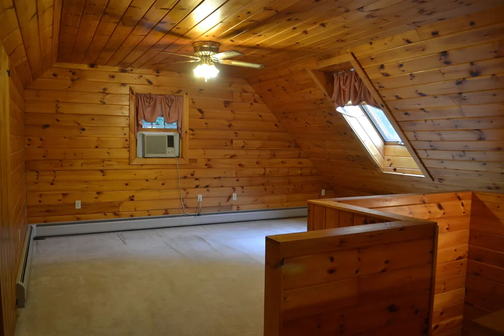 27 Moulton Drive Londonderry NH 03053