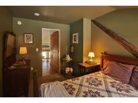 289 Scruton Pond Road Barrington NH 03825