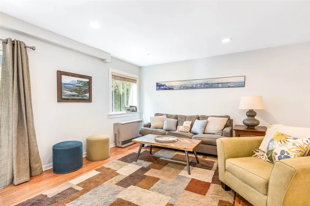 27 Hideaway Lane Williston VT 05495