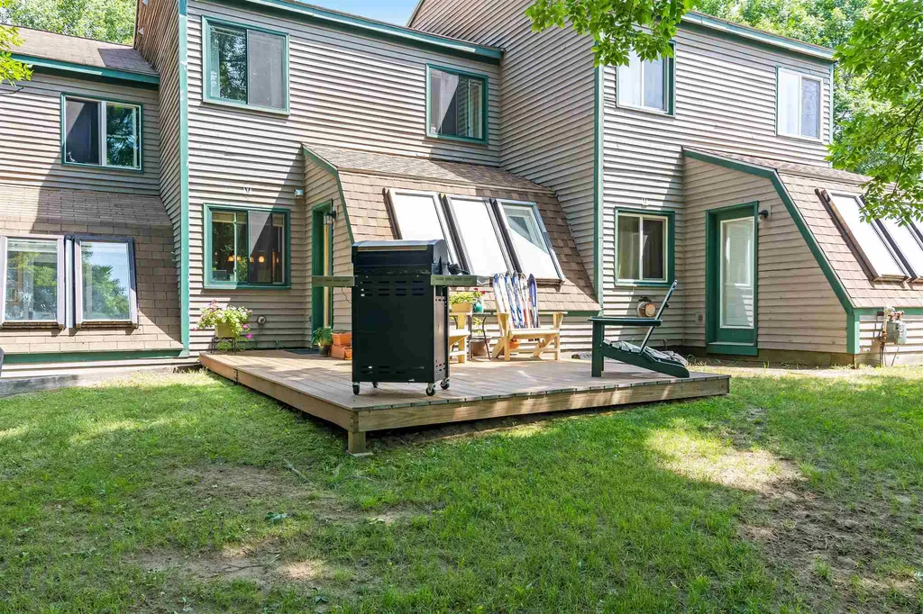 27 Hideaway Lane Williston VT 05495