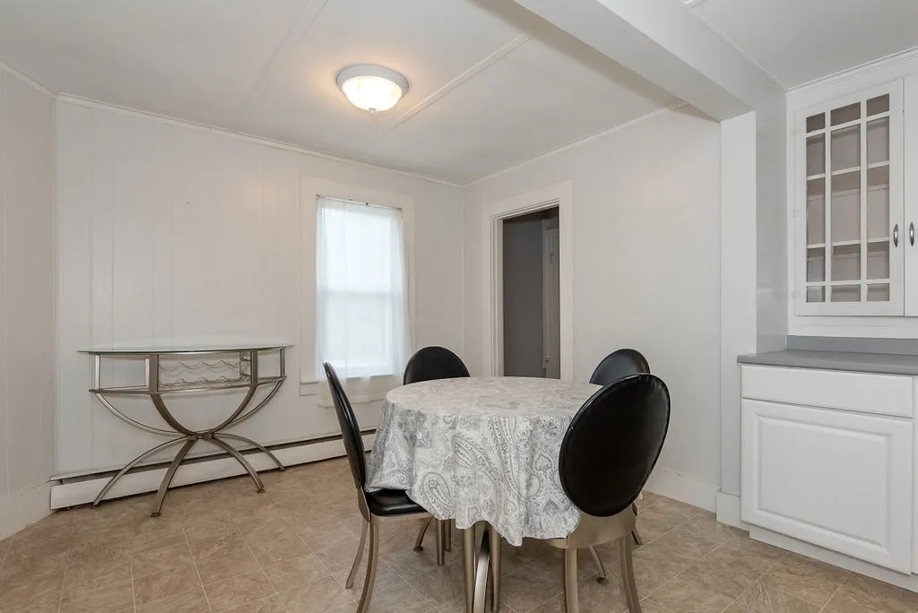 2 Sinclair Avenue Somersworth NH 03878