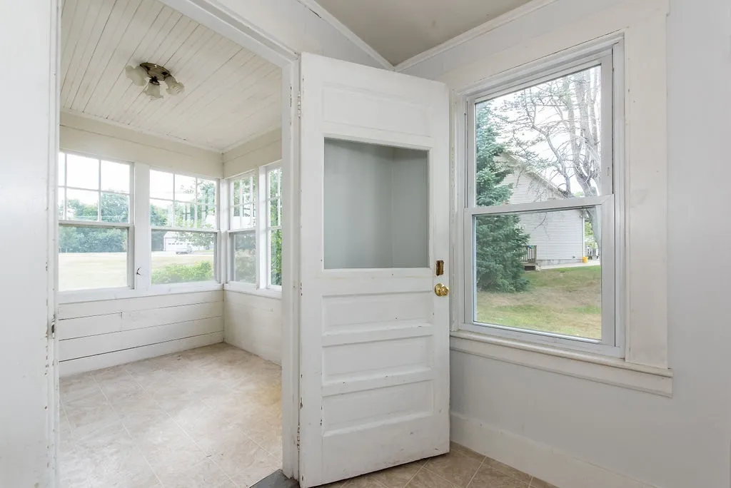 2 Sinclair Avenue Somersworth NH 03878