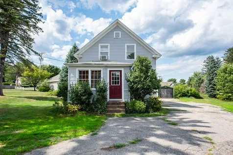 2 Sinclair Avenue Somersworth NH 03878