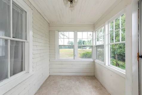 2 Sinclair Avenue Somersworth NH 03878