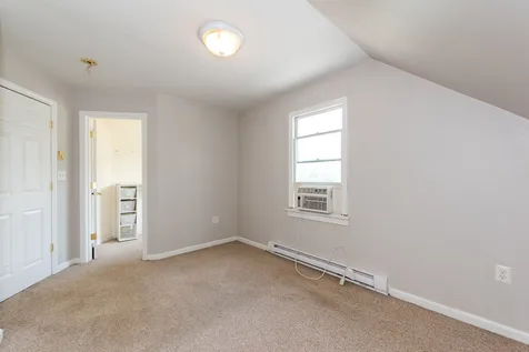2 Sinclair Avenue Somersworth NH 03878