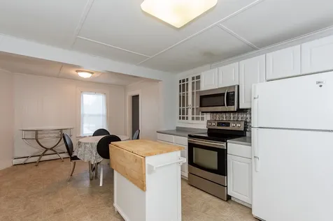 2 Sinclair Avenue Somersworth NH 03878