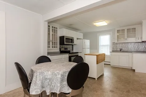 2 Sinclair Avenue Somersworth NH 03878
