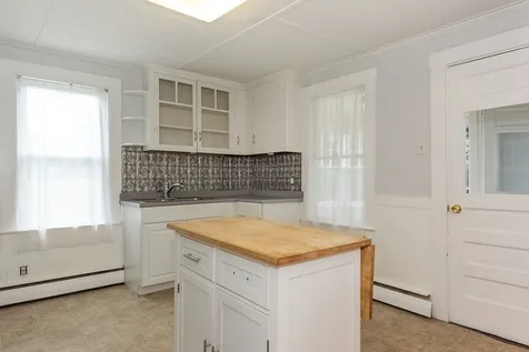 2 Sinclair Avenue Somersworth NH 03878