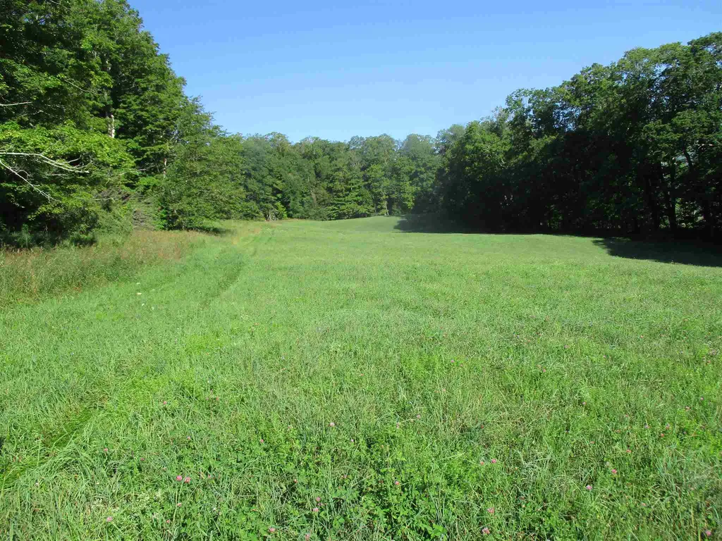 127 Bobbinshop Road Chelsea VT 05038
