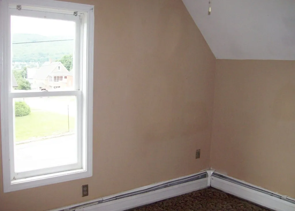 757 6th Avenue Berlin NH 03570