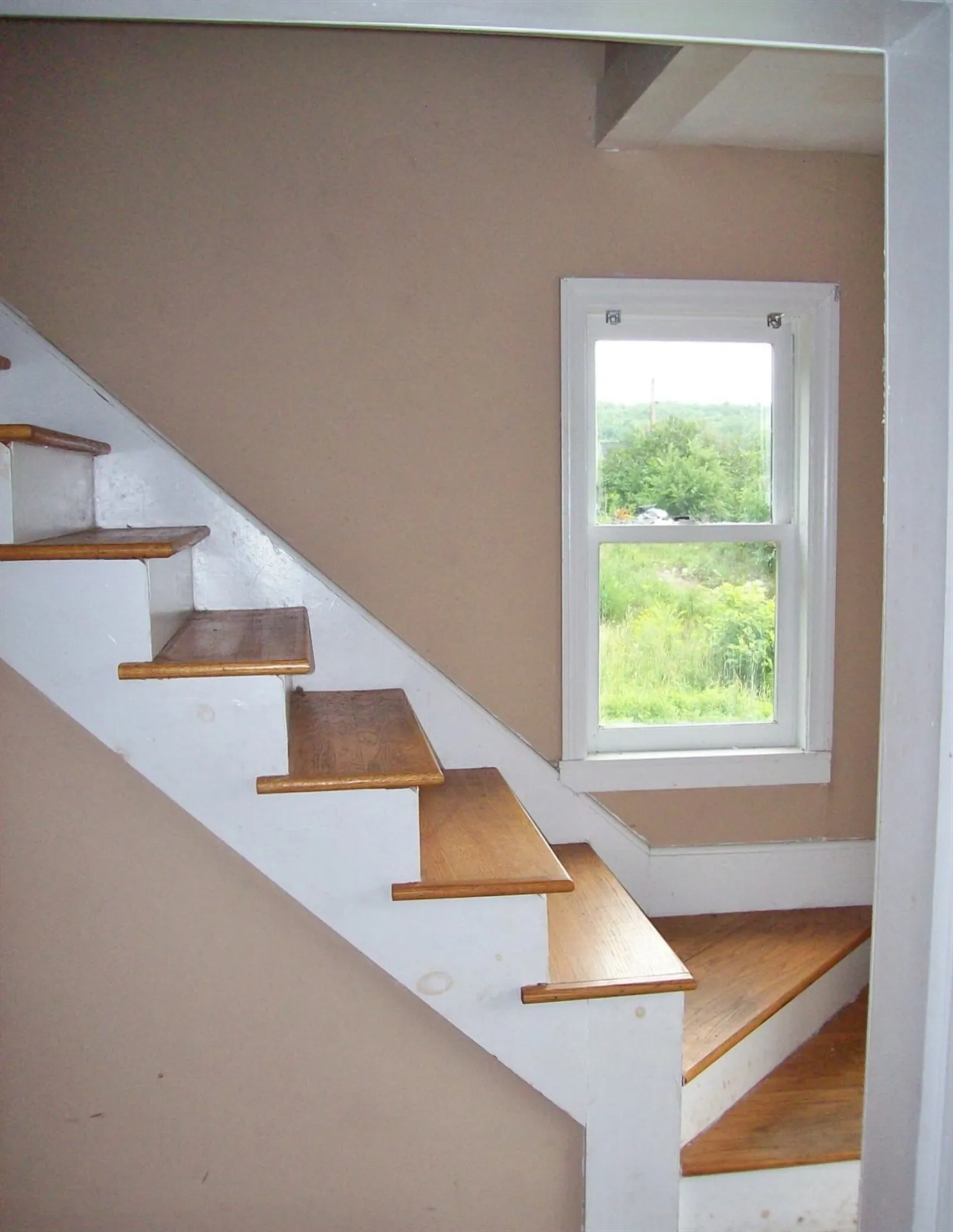 757 6th Avenue Berlin NH 03570