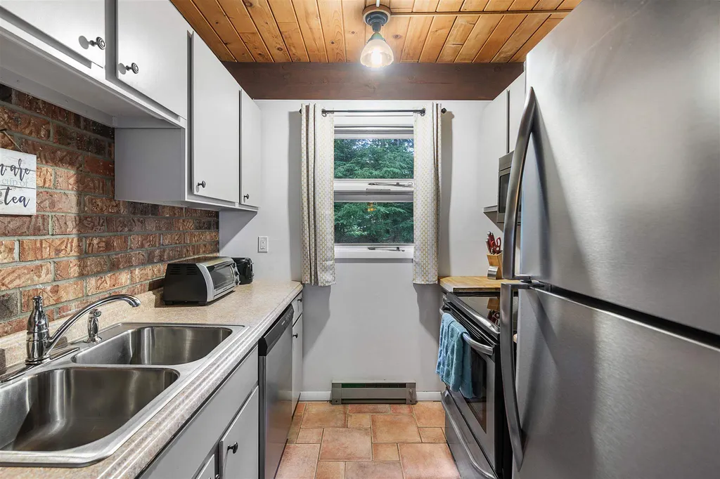 184 Fox Hill Road Stowe VT 05672