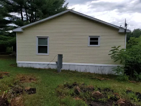 7 Bahl Street Nashua NH 03063-1536