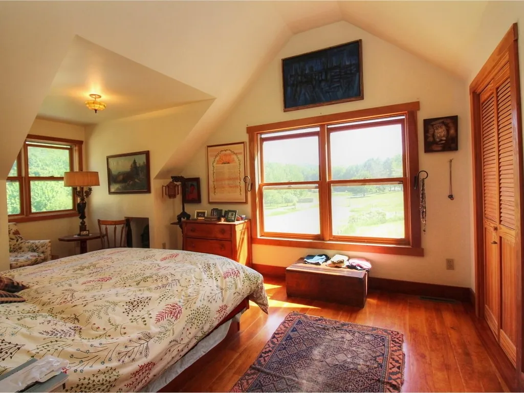 8 Tourin Road Jericho VT 05465