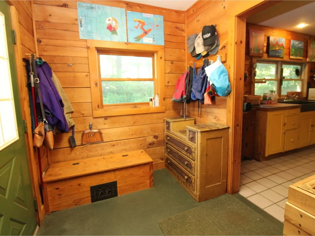 8 Tourin Road Jericho VT 05465