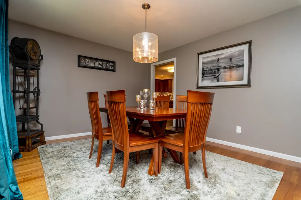 510 F W Hartford Drive Portsmouth NH 03801