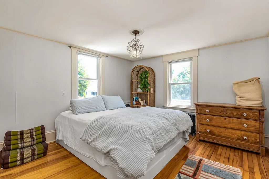 2 Sylvester Street Portsmouth NH 03801