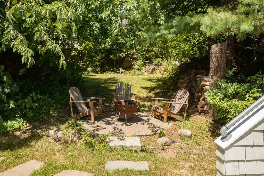 2 Sylvester Street Portsmouth NH 03801