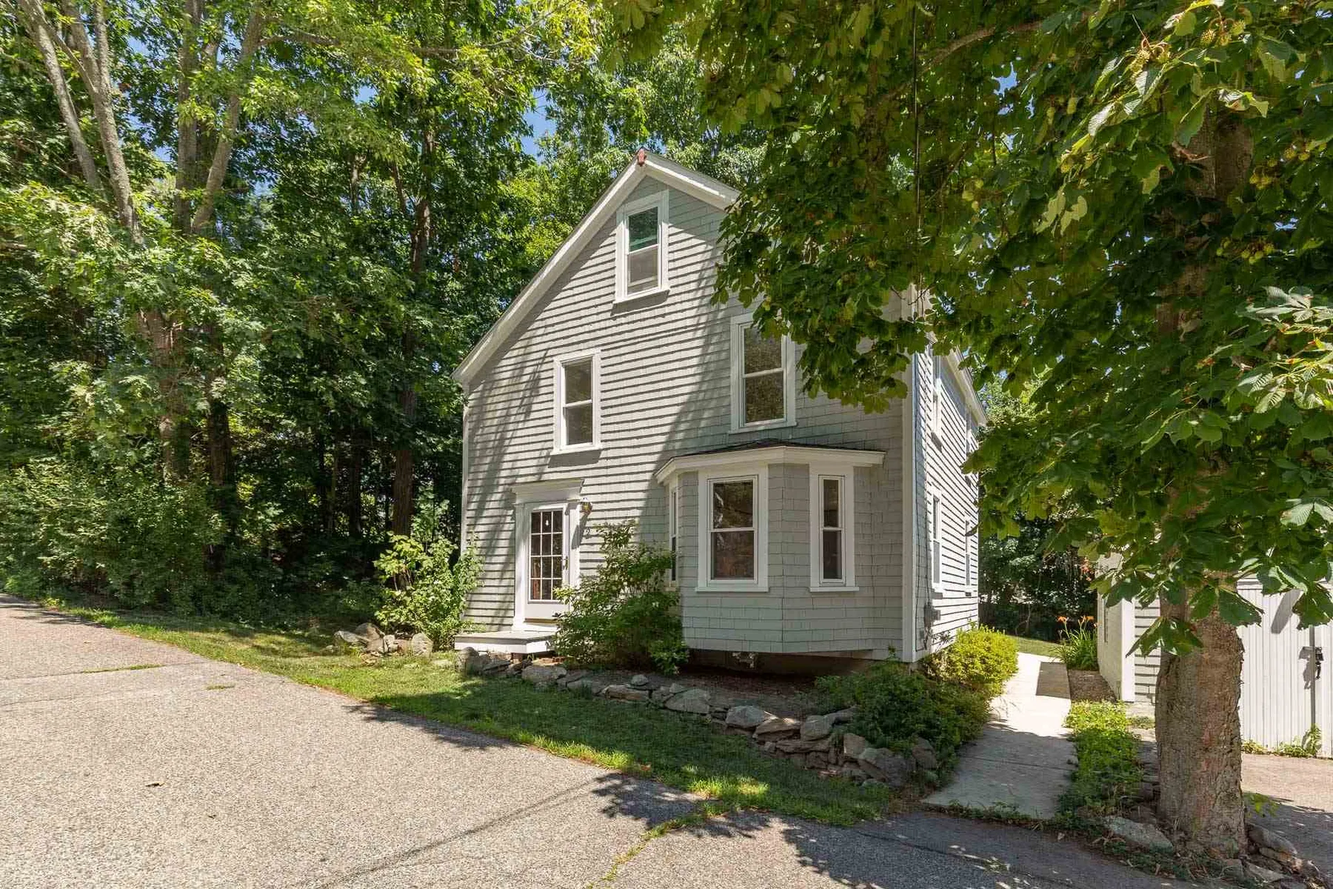 2 Sylvester Street Portsmouth NH 03801
