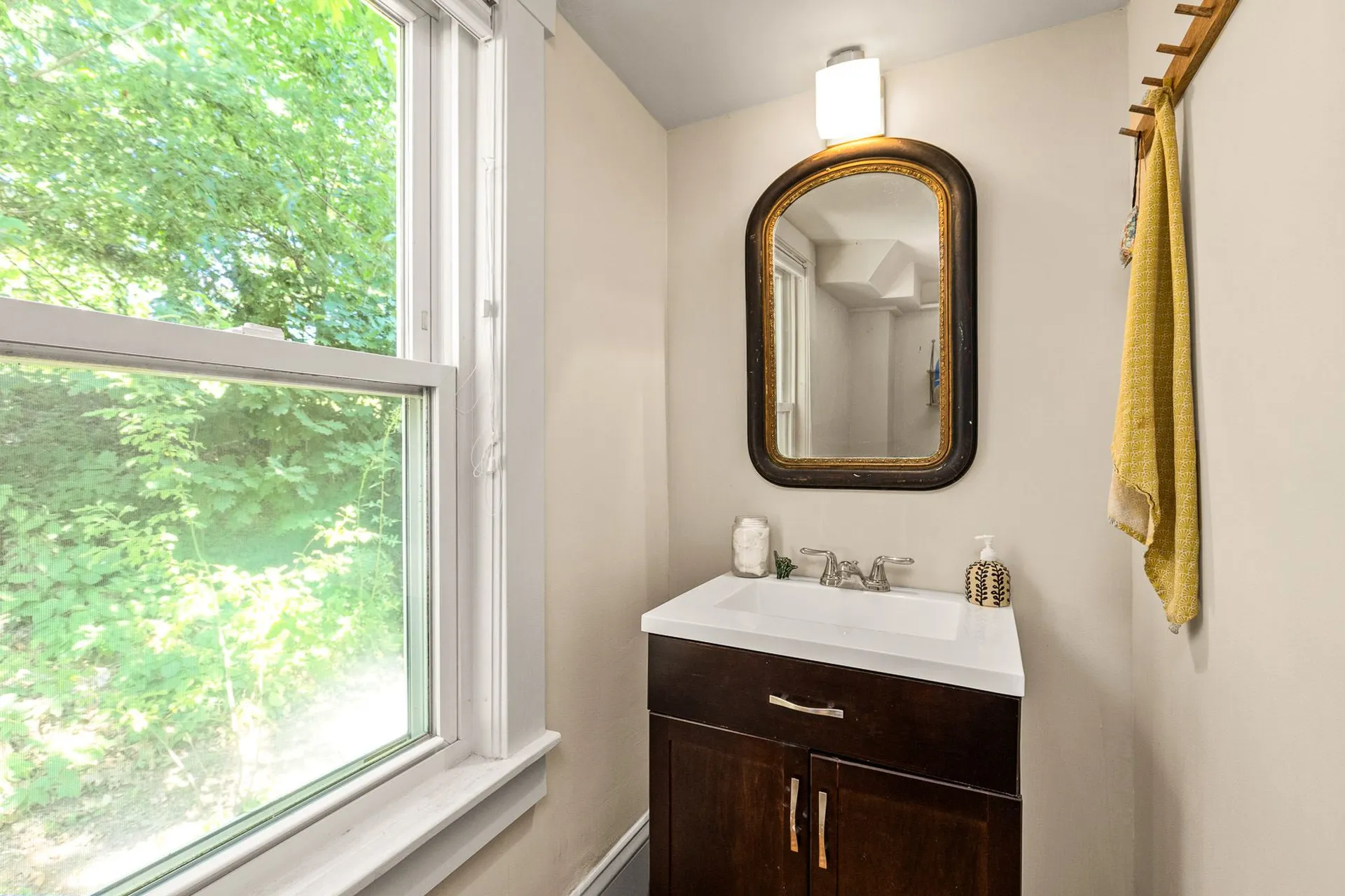 2 Sylvester Street Portsmouth NH 03801